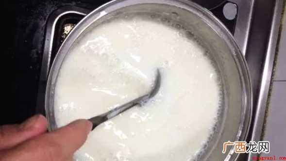 自制豆腐脑干净卫生、简单易学,且美味可口 豆腐脑怎样做