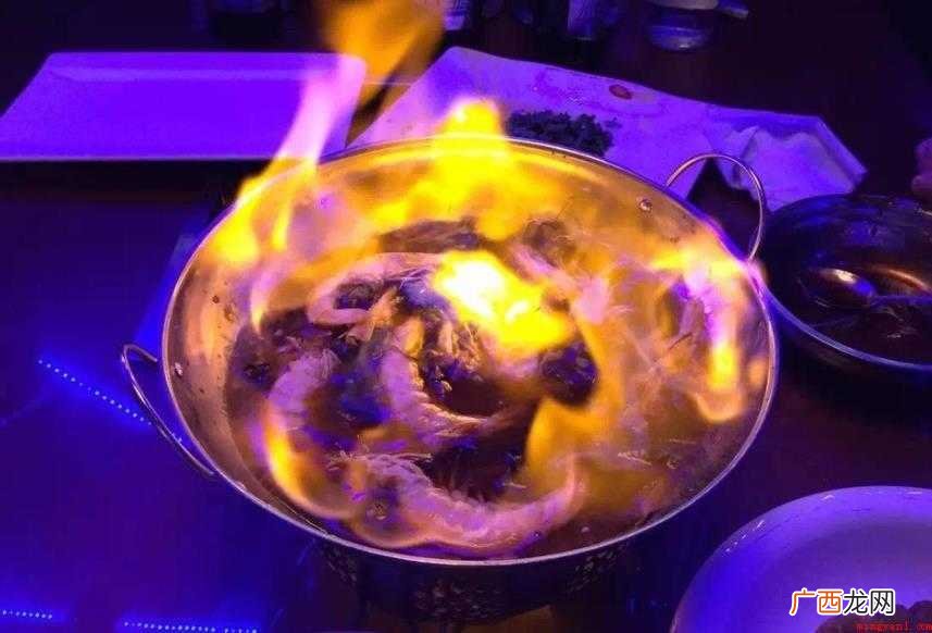煽风点火是什么意思 煽动别人闹事 煽风点火是什么意思