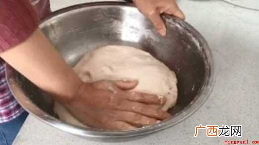 怎样做葱油饼