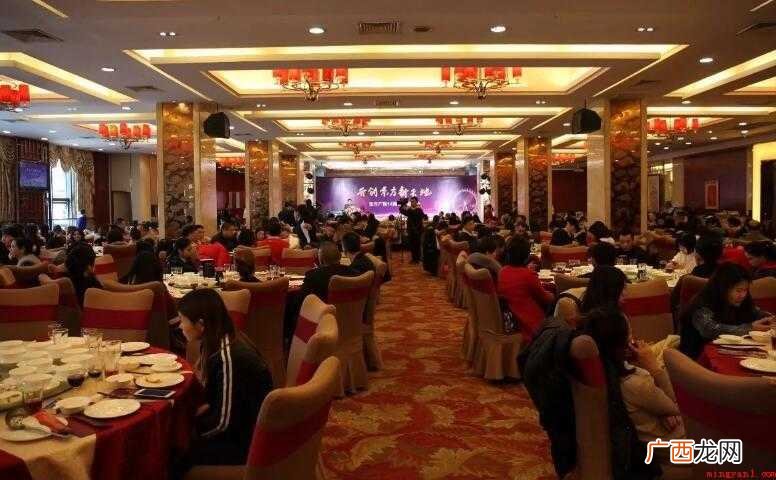 关于高朋满座有哪些造句 高朋满座有哪些造句
