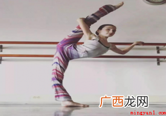 蚂蚁庄园哪种压腿高度不容易伤膝盖