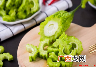 怎样能减少苦瓜的苦味 多吃苦瓜可以养肝吗 怎样能减少苦瓜的苦味