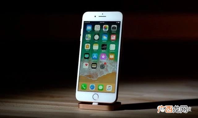 iPhone 8Plus测评体验 苹果8plus多大尺寸的屏幕