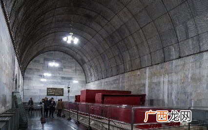 钢筋混凝土是个伟大的发明 钢筋混凝土属于什么材料