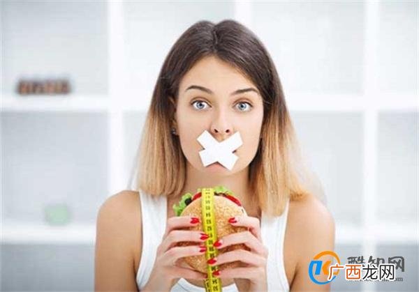 新研究发现过午不食的人可远离糖尿病 哪些人应该尝试下