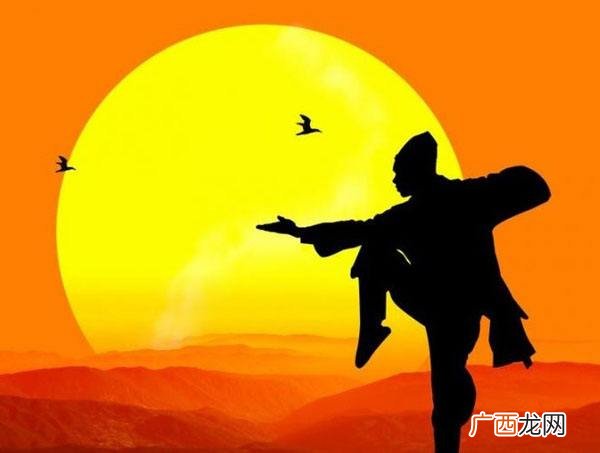 探索阴阳颠倒在文学艺术中的表现形式和意义 阴阳颠倒啥意思