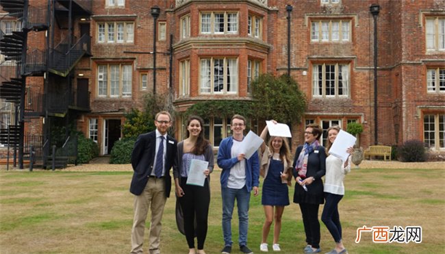 怎样申请英国留学 如何申请英国留学生签证