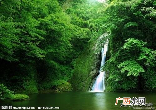 描写山水的经典诗词集锦 关于形容山水的诗句大全