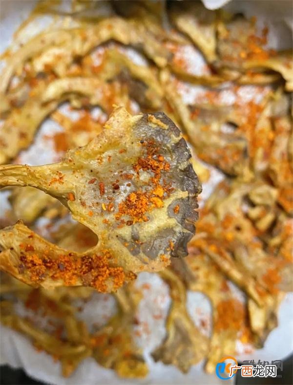 老师傅分享了5种炸平菇的家常做法 酥脆可口不回软 比肉都好吃