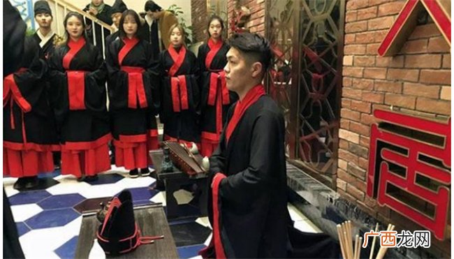 及冠指的是男子多少岁 及冠是什么