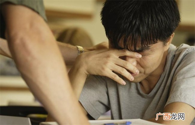 ?孩子高考落榜堕落怎么办 孩子高考成绩不好有什么出路