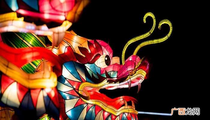 做梦梦到龙在水里