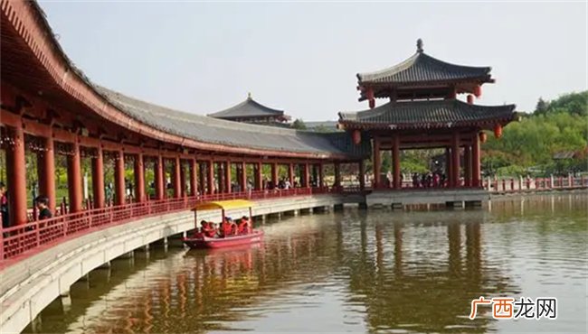 曲江宴的历史背景 唐代学子的“毕业宴会”叫什么