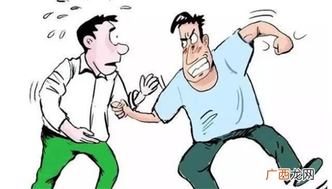 故意打伤他人罪怎么判 故意打伤他人要赔偿哪些费用