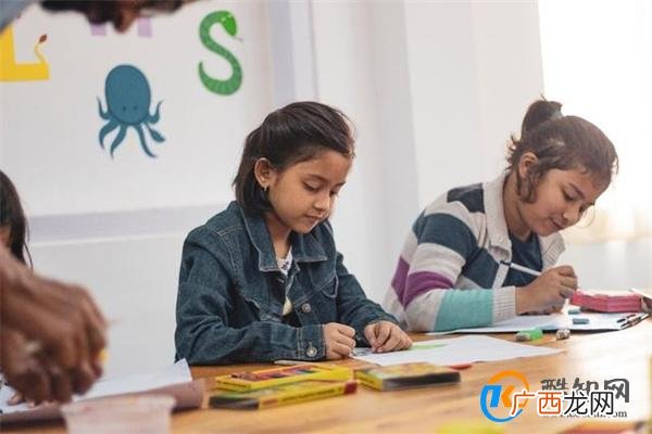 孩子专注力差成学习效率低的重要因素 如何在家训练孩子的专注力