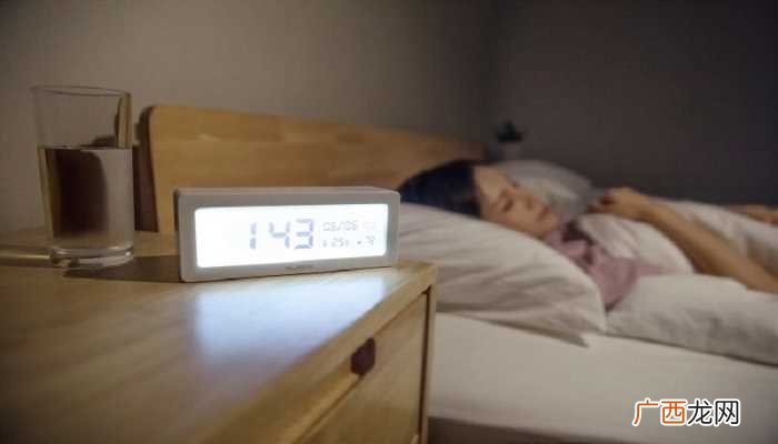 不同人梦见大粪的梦境解析 梦见大粪是什么预兆