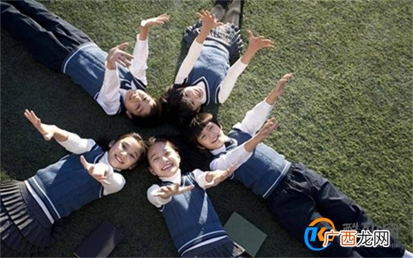 两少年射瞎女童左眼逃离 不立案 需要承担法律责任吗_酷知科普