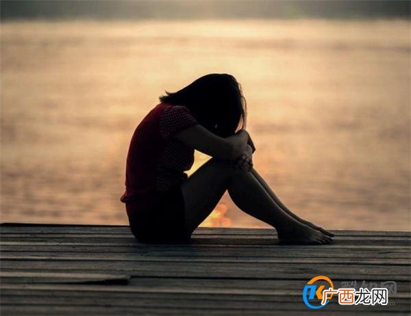 情商越低的中年人 越是爱把这3句话常挂在嘴边 难怪越混越差