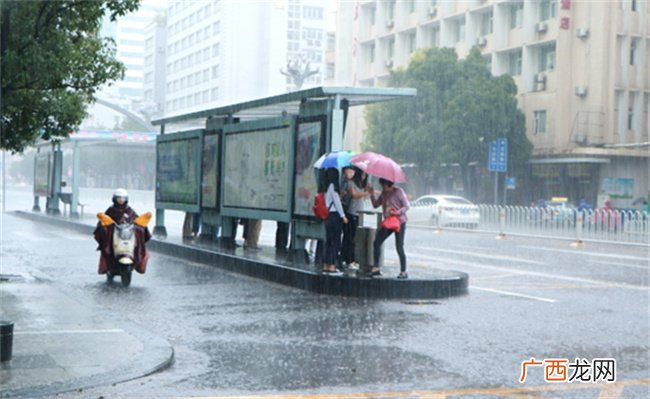 暴雨天如何科学避险