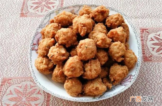 炸丸子 最忌用面粉淀粉 换成这2味料 凉了不回软 又香又酥脆