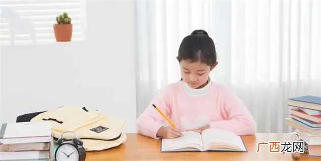 不要再羡慕别人家娃有多自觉了 试试这3种方法 培养出自觉的娃