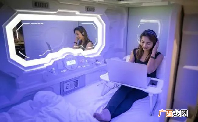 ?日本推出长颈鹿式站立睡眠舱 有哪些看点