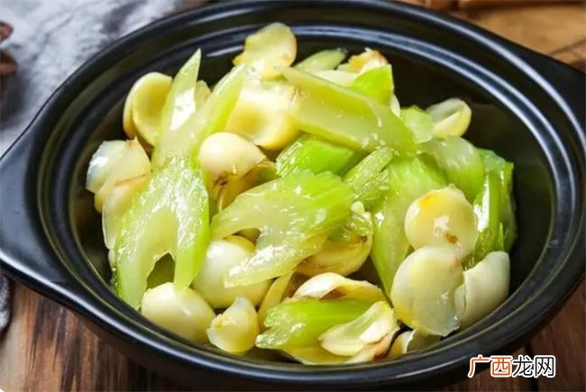 夏季建议中老年人 多吃4种助眠食物一觉到天亮 精神头足