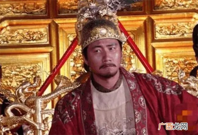 朱允炆对朱棣削藩 因一人叛变失去最佳时机 最终一败涂地