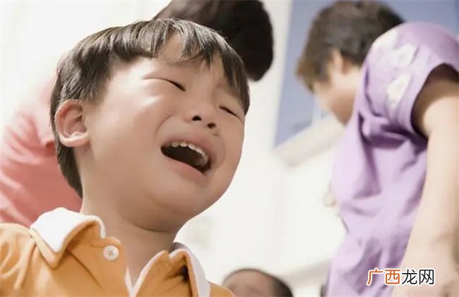 别不信 一对脾气暴躁的父母 就算再努力也难培养出好性格的孩子