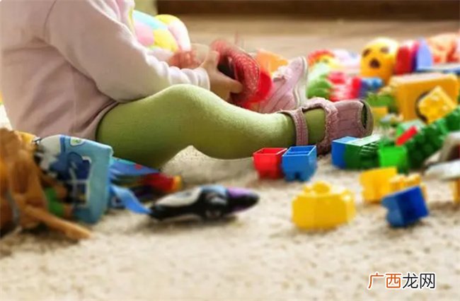 当孩子问“妈妈，我想要……”时 你会怎么回答 聪明父母会这样做