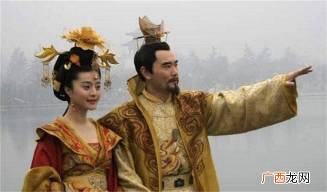 他是一代明君 因为战乱逃到外地 回来的时候发现皇帝已经换人了