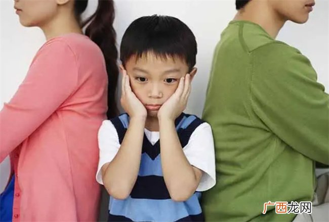 性格受家庭的影响 不想让孩子性格自卑 家长就从这4方面培养