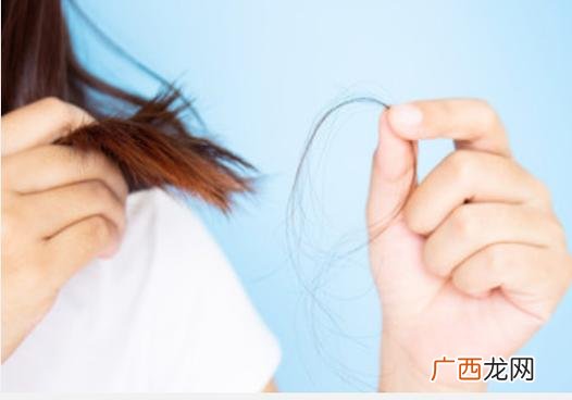 女人梦见自己掉头发是什么征兆周公解梦