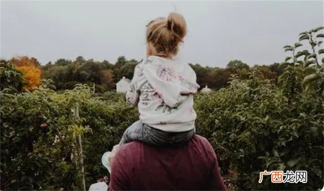 青春期的孩子如何教育有三点大忌 这篇文章家长必看