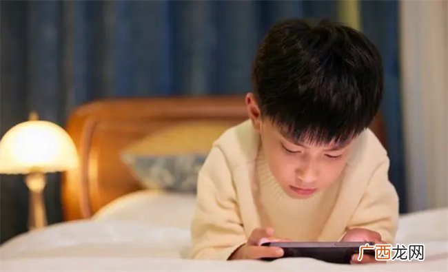 毁掉普通家庭孩子的 不是眼界不够资源不足 是被过度娇养