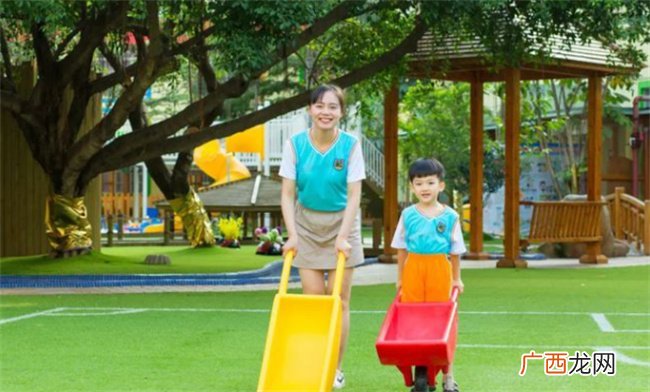 ?孩子刚上小学家长要注意什么 孩子上小学前家长该做些什么
