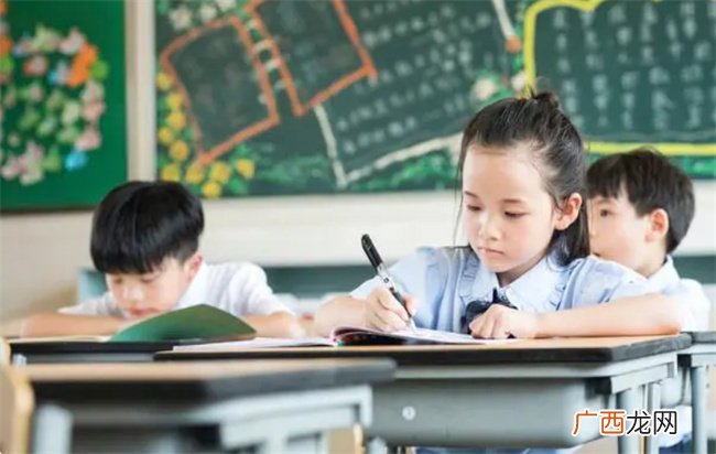 三年级是小学爬坡阶段 家长要重视 这些方法帮助孩子打好基础