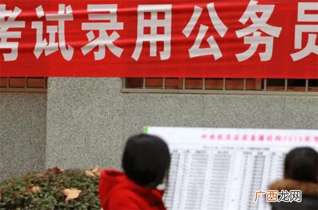 考研的“尽头”不是进体制 大学生有所选 有所不选 要早点看清