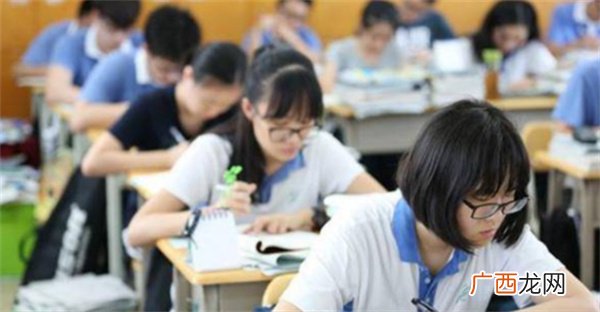 ?初中是学生转折点吗 初中是孩子的转折点吗