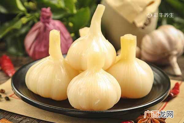 大蒜泡白酒有什么功能