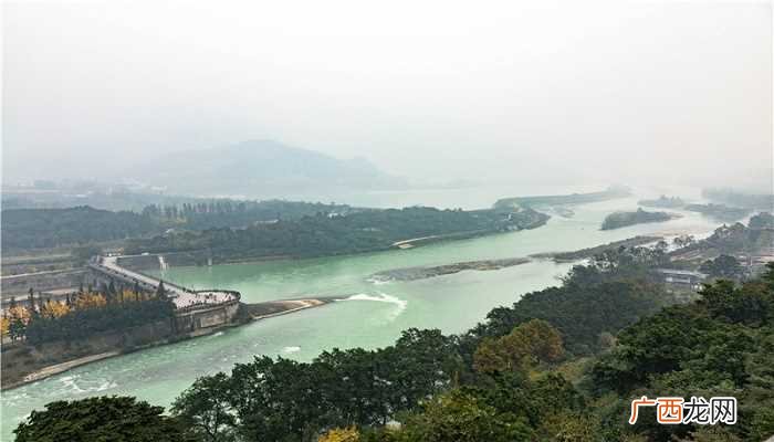 梦见大河涨水是什么意思