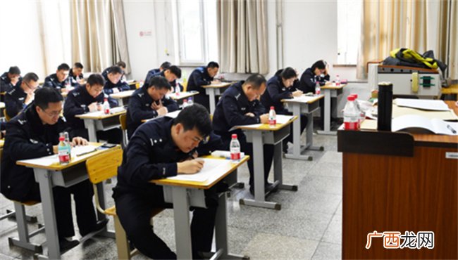 实习民警多久可以考执法考试 执法考试的时间是几号