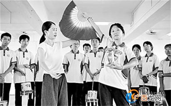 做强校内艺术教育 优质师资从哪获得_酷知科普