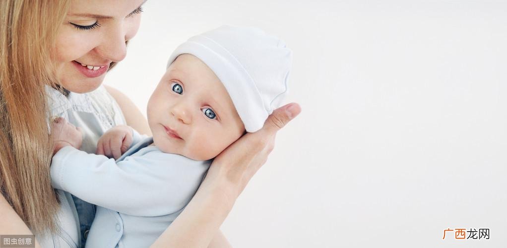母乳放冷冻室营养一样吗 常温母乳能存放几个小时不变质