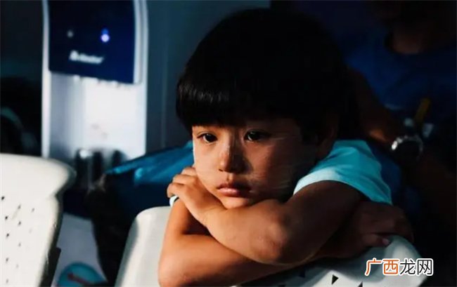 花12年时间 亲手毁掉自己的孩子 怎样 培养孩子自信和快乐