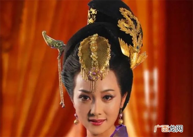 有武则天的野心 却没有武则天的本事 又贪又蠢的女人