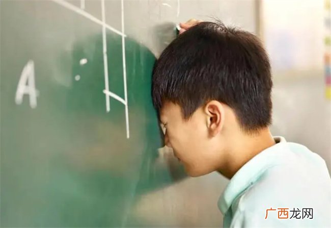 监控里14岁儿子的另一面:与青春期孩子相处 你有多对 就有多错
