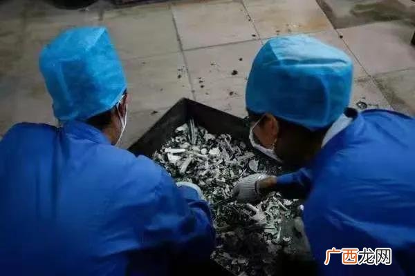 如果假死被拉进火化炉 假死被拉进火化炉怎么办