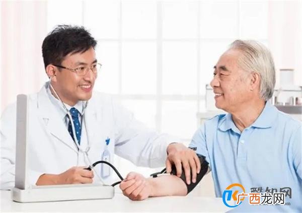 新血压标准或已公布，并非是120/80，不妨自查，或你的血压不高