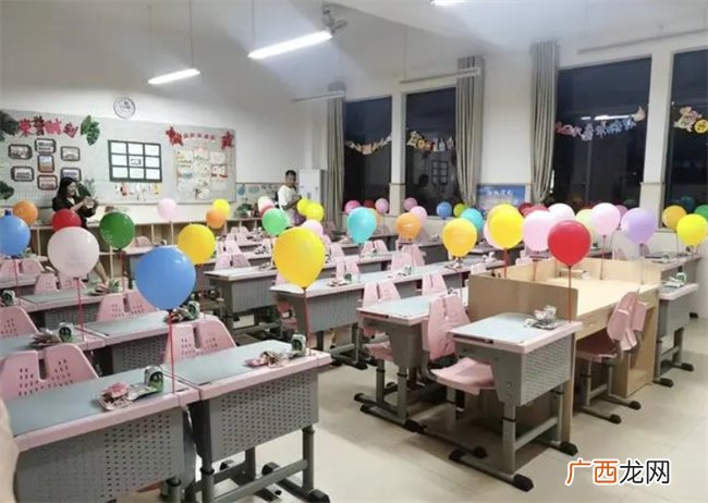 网友晒小学生教室 大城市真豪华 县城家长对比后难免心酸